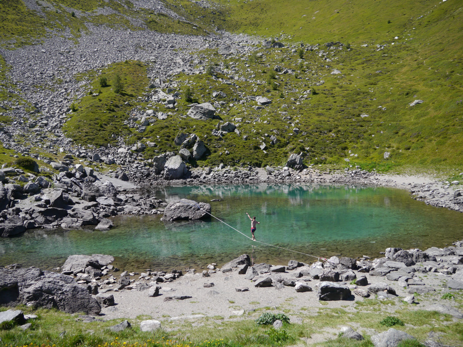 Slackline / waterline lac de l'Étroit