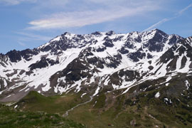 Sur la route du col du Galibier, vue sur les Pics de Combeynot.