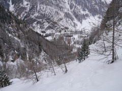 la descente continue...