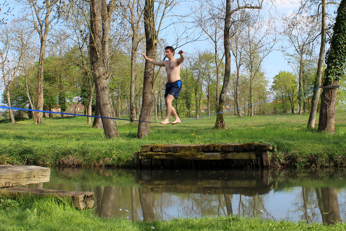 slackline - waterline