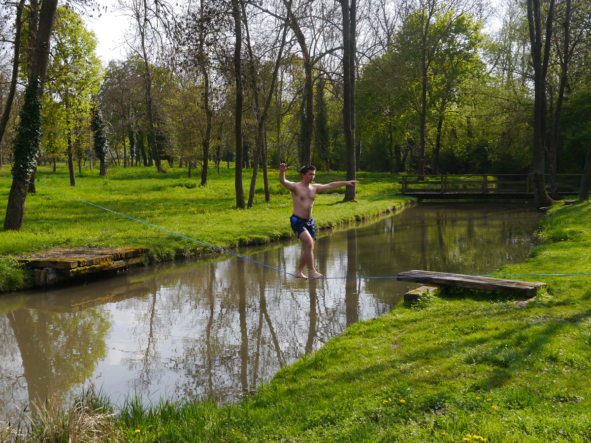 slackline - waterline