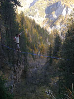 highline dans la montagne :-)