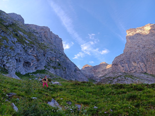 Dominique, cirque du Dard et marche d'approche