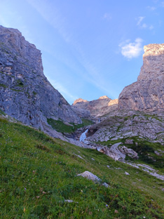 Cirque du Dard et marche d'approche