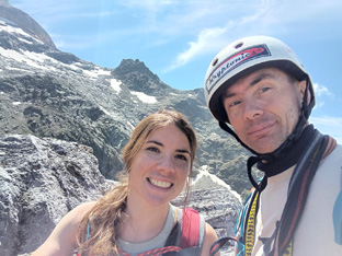 selfie soeur frère au sommet :-)