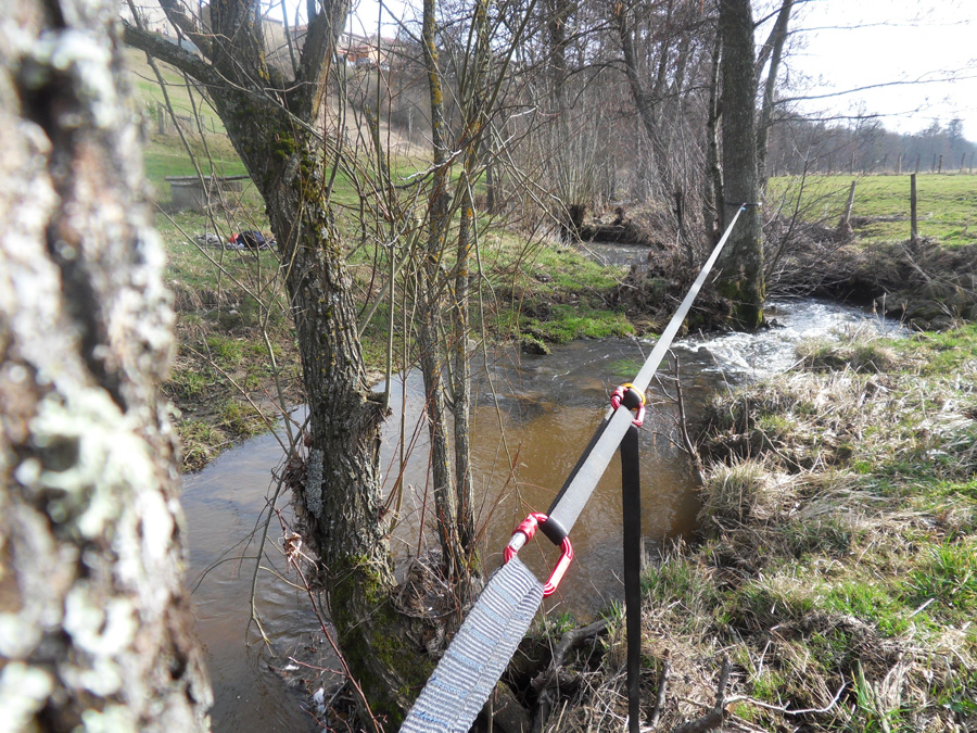 slackline Chandieu, St Pal en Chalencon